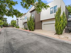 2105 Goodrich Ave 2, Austin TX 78704