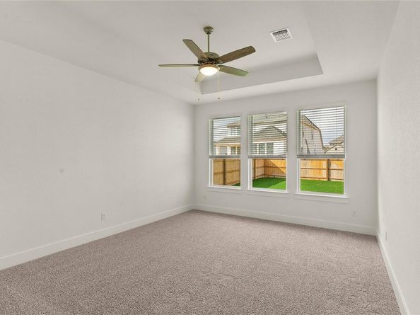 105 Arcilla PASS, Liberty Hill TX 78642