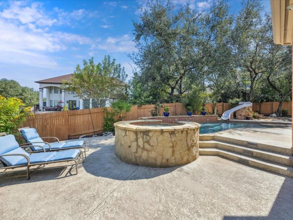 1804 Val Verde DR, Austin TX 78732