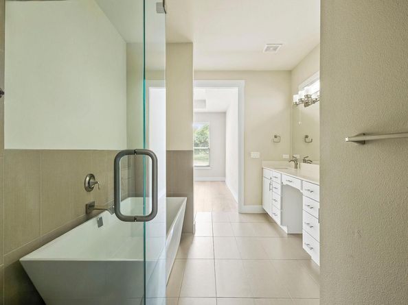 11125 Zimmerman LN, Austin TX 78726