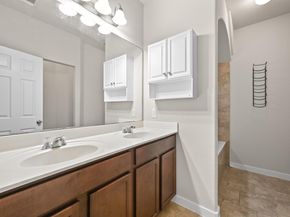 2101 Rivers Edge WAY 32, Austin TX 78741