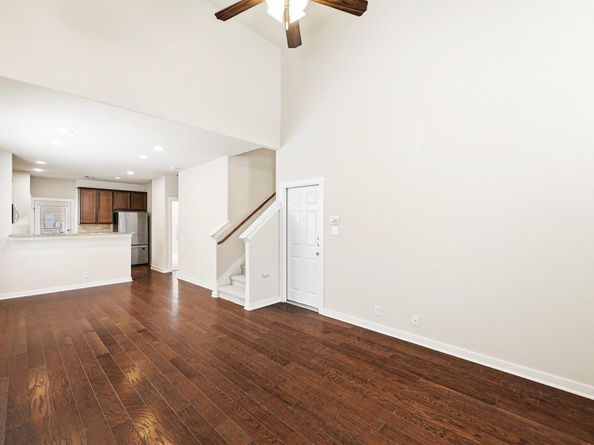 2101 Rivers Edge WAY 32, Austin TX 78741