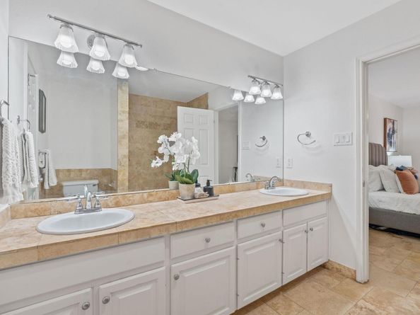 6706 Fort Davis CV B, Austin TX 78731