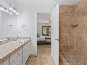 6706 Fort Davis CV B, Austin TX 78731