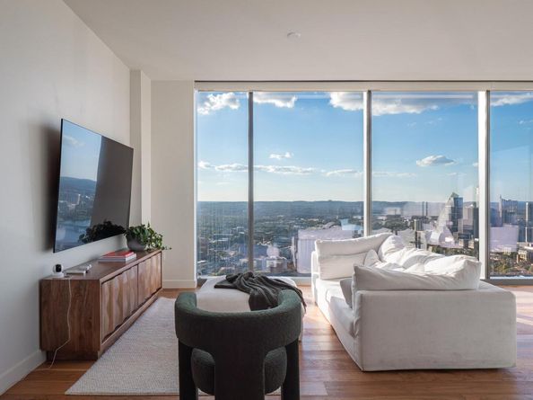 44 East Ave 4303, Austin TX 78701