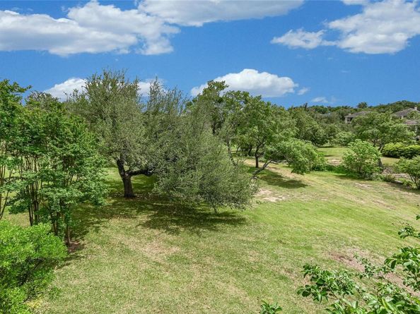 2305 Barton Creek BLVD 28, Austin TX 78735