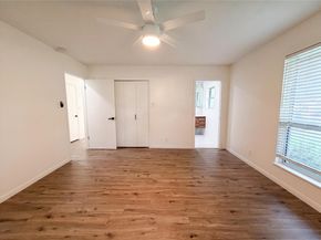 2609 Loyola LN, Austin TX 78723