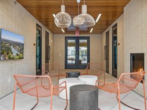 1701 Simond Ave 206, Austin TX 78723