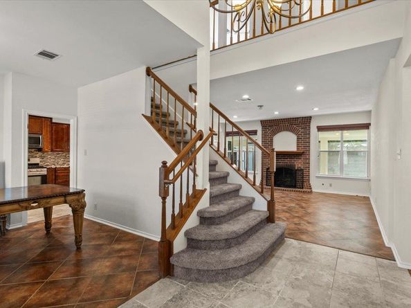 304 Marigold LN, Cedar Park TX 78613