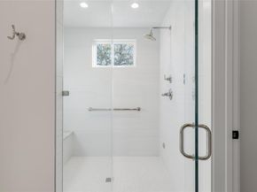 945 Rivercliff DR, Spicewood TX 78669