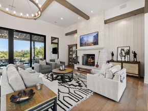 945 Rivercliff DR, Spicewood TX 78669