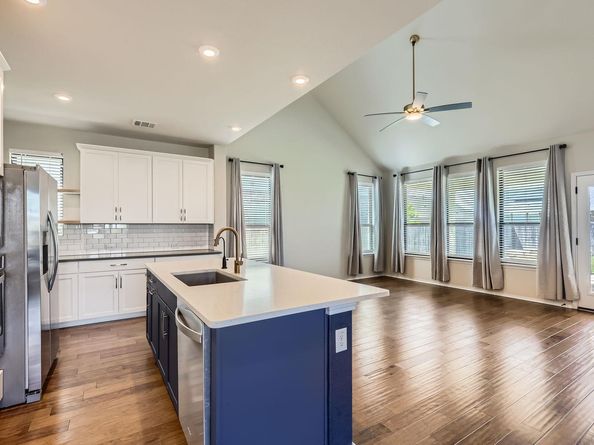 100 Double Mountain RD, Liberty Hill TX 78642