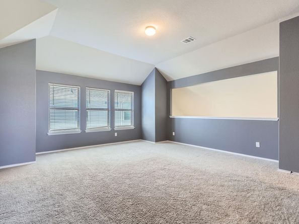 100 Double Mountain RD, Liberty Hill TX 78642