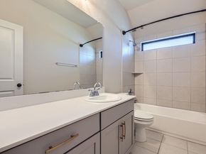 100 Double Mountain RD, Liberty Hill TX 78642