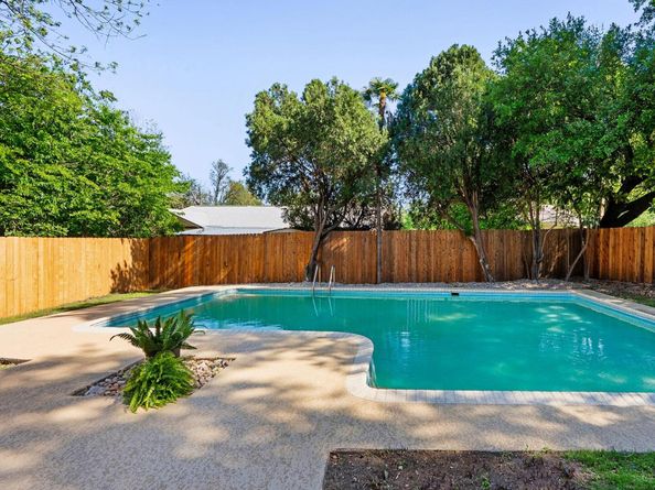 9005 Quail Creek DR, Austin TX 78758
