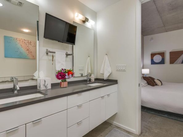 2301 S 5th ST 5, Austin TX 78704