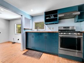 1181 Ridgeway DR, Austin TX 78702