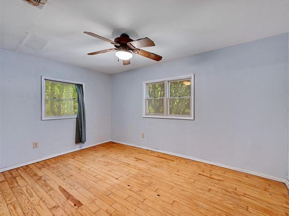 1181 Ridgeway DR, Austin TX 78702