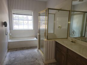 9103 Glenlake DR, Austin TX 78730