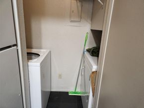 806 W 24th ST 202, Austin TX 78705