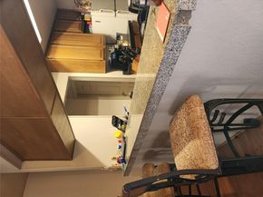 806 W 24th ST 202, Austin TX 78705