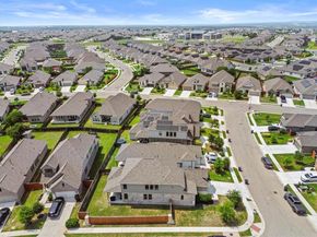 120 Freeman Loop LOOP, Liberty Hill TX 78642