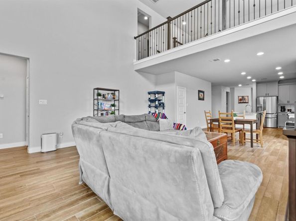 120 Freeman Loop LOOP, Liberty Hill TX 78642