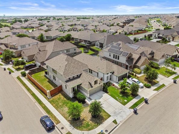 120 Freeman Loop LOOP, Liberty Hill TX 78642