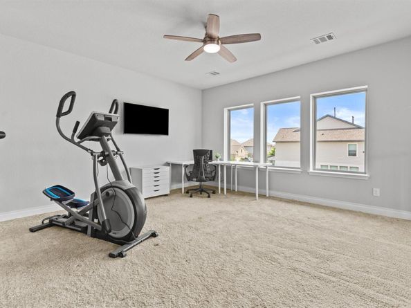 120 Freeman Loop LOOP, Liberty Hill TX 78642
