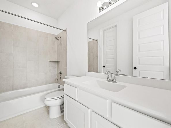 8105 Royal Mint CV, Lago Vista TX 78645