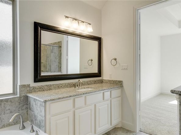 103 Cr 180 17, Leander TX 78641