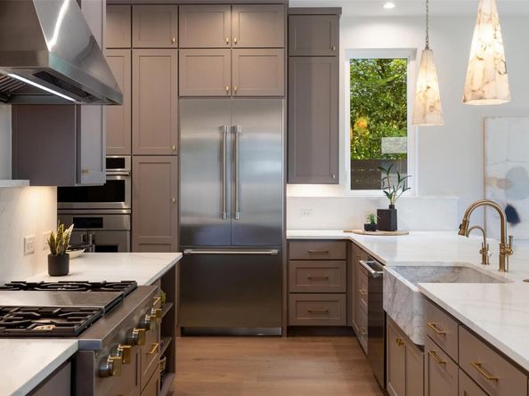 4600 Parkdale PL, Austin TX 78745