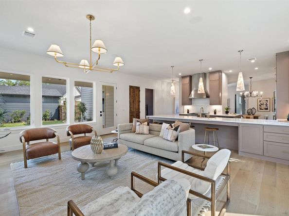 4600 Parkdale PL, Austin TX 78745