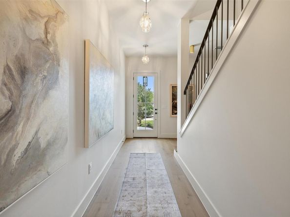 4600 Parkdale PL, Austin TX 78745