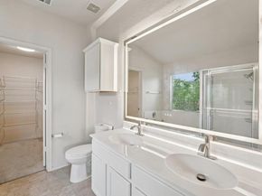 1724 Darjeeling DR, Pflugerville TX 78660