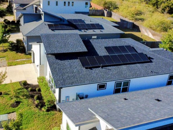 16416 Enamorado RD, Manor TX 78653