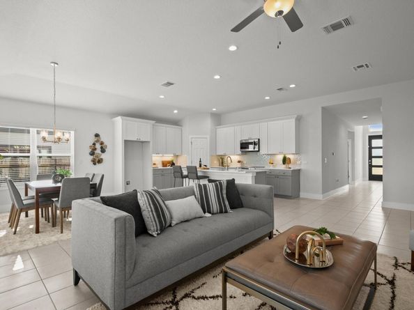 16416 Enamorado RD, Manor TX 78653