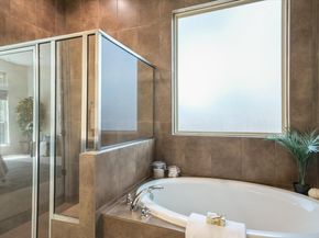 9516 Hunter LN, Austin TX 78748