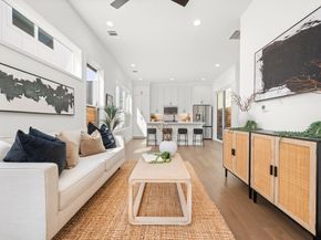 1407 Cedar Ave 2, Austin TX 78702