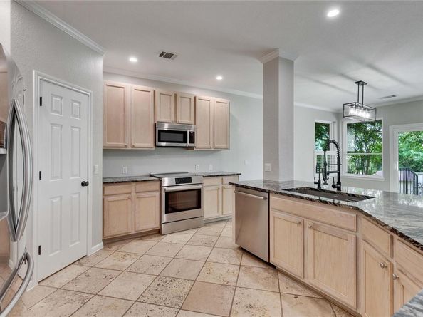 2720 Cascade Falls DR, Austin TX 78738