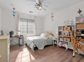 527 Oak Park DR, Round Rock TX 78681