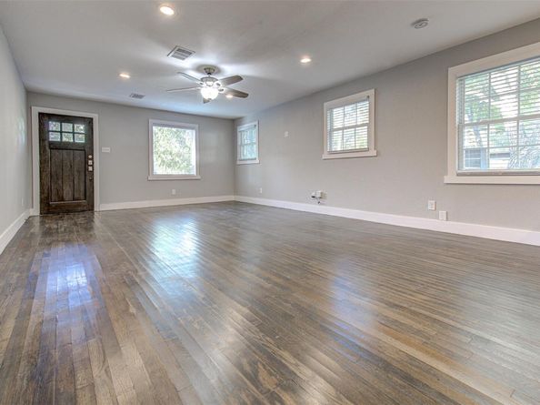 Undisclosed Address #7391655, Austin TX 78702