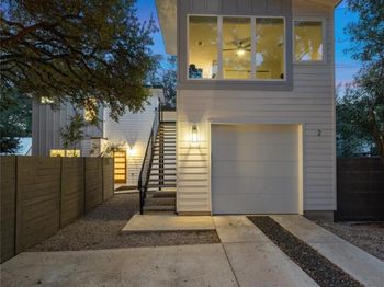 909 Philco DR