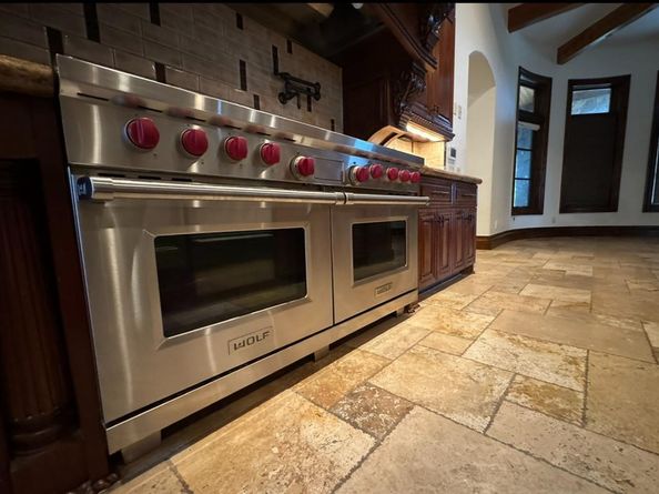 226 Canyon Turn TRL, Austin TX 78734
