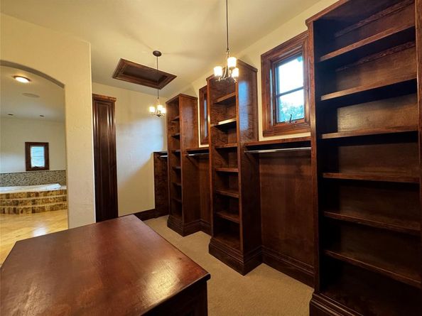 226 Canyon Turn TRL, Austin TX 78734