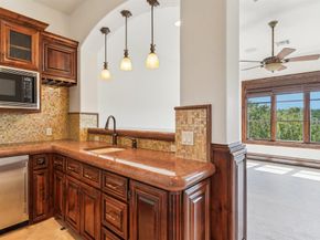 226 Canyon Turn TRL, Austin TX 78734