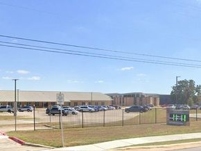 3902 Louise Lee DR, Austin TX 78725