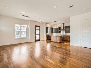 1504 Collier ST 6, Austin TX 78704