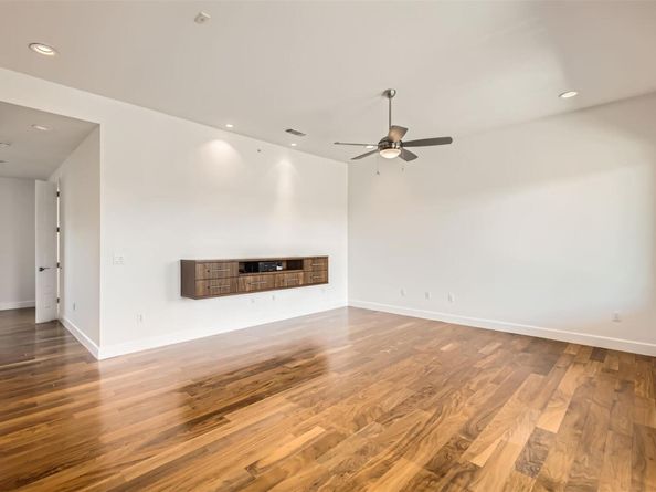1504 Collier ST 6, Austin TX 78704