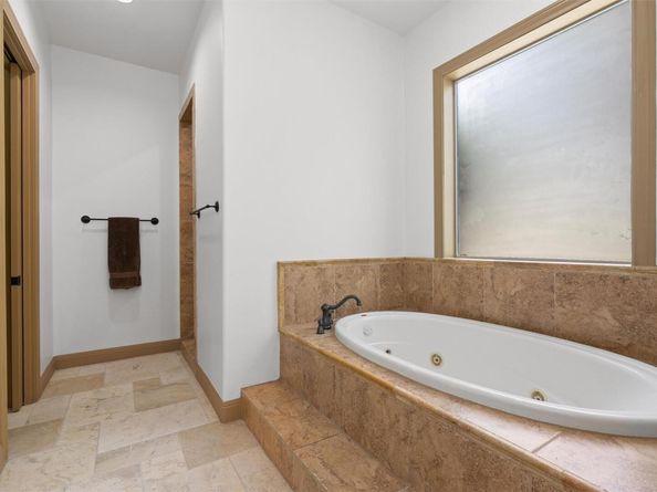 8212 Denali PKWY, Austin TX 78726